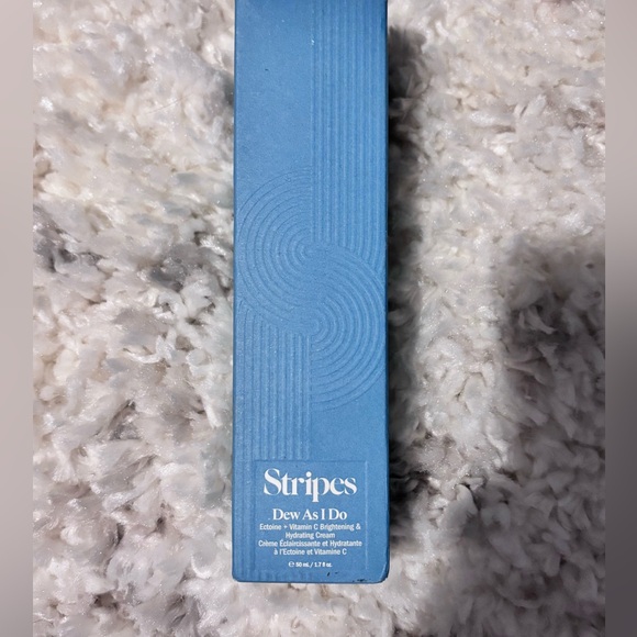 Stripes Dew As I Do Brightening & Hydrating Moisturizer Set Price of $25 SALE - Picture 7 of 10